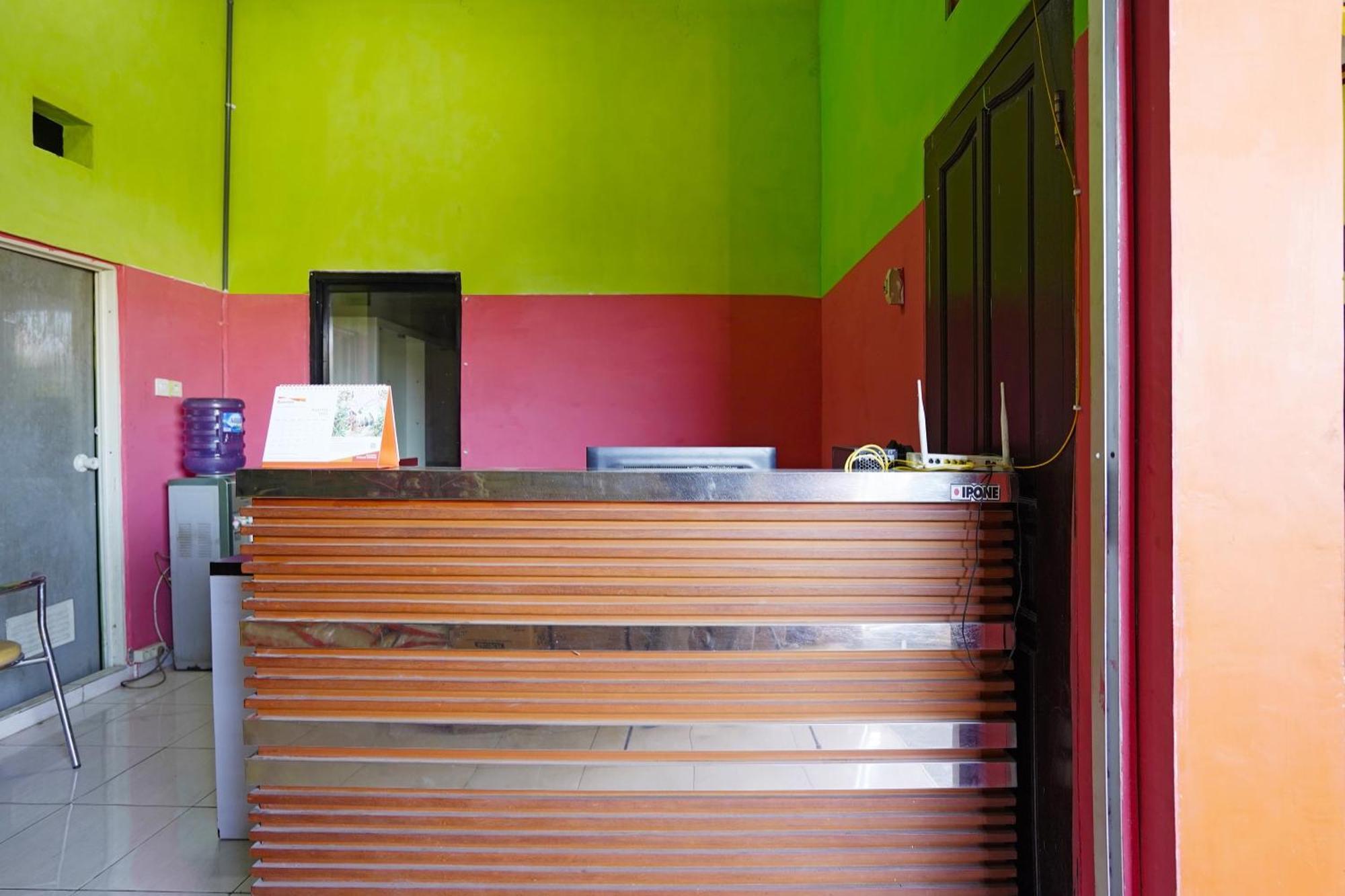 Oyo 91583 D'Cost Green Syariah Surabaya Exterior foto